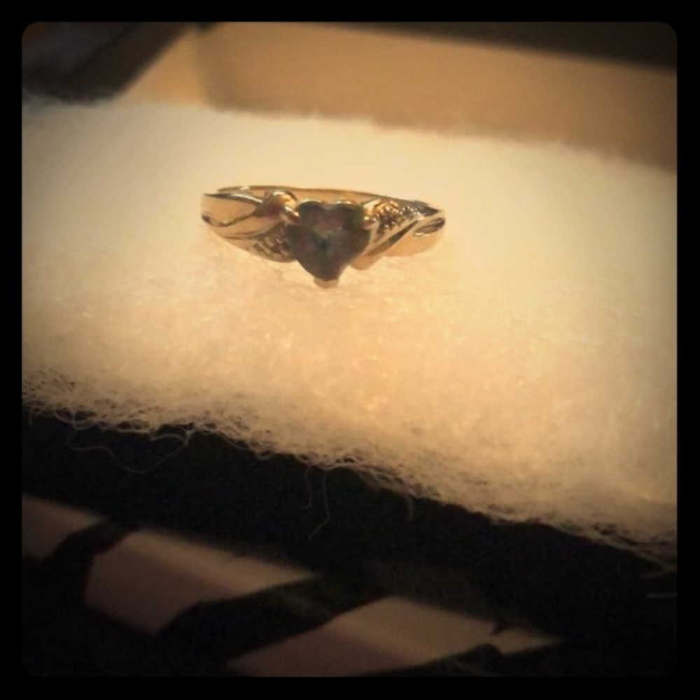 Mystic fire ring